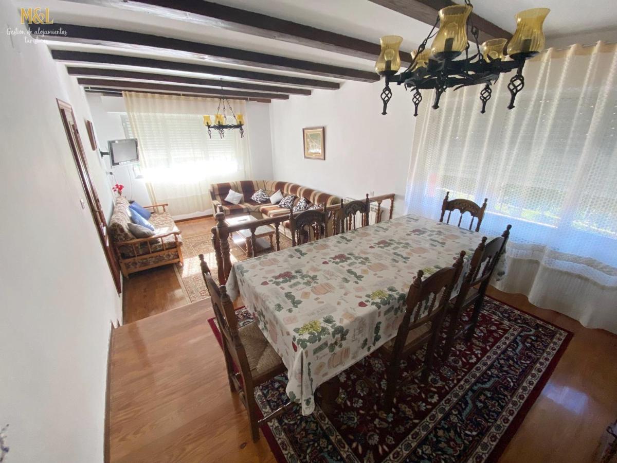 La Casa De Lalo Villa กาสตริยอน ภายนอก รูปภาพ
